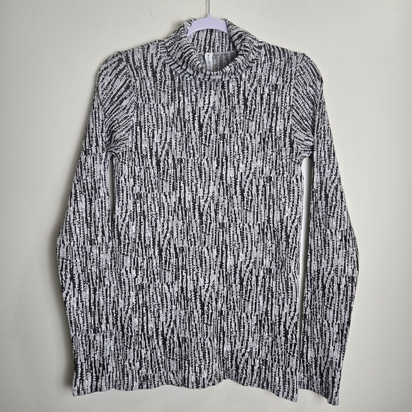 ATHLETA Flurry Elemental Turtleneck S - Picture 2 of 7